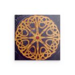 Keltisches Rad Rubin Metallwandbild – Keltisches Rad & Knotendekor